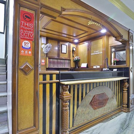 Hotel Midtown Surat Luaran gambar